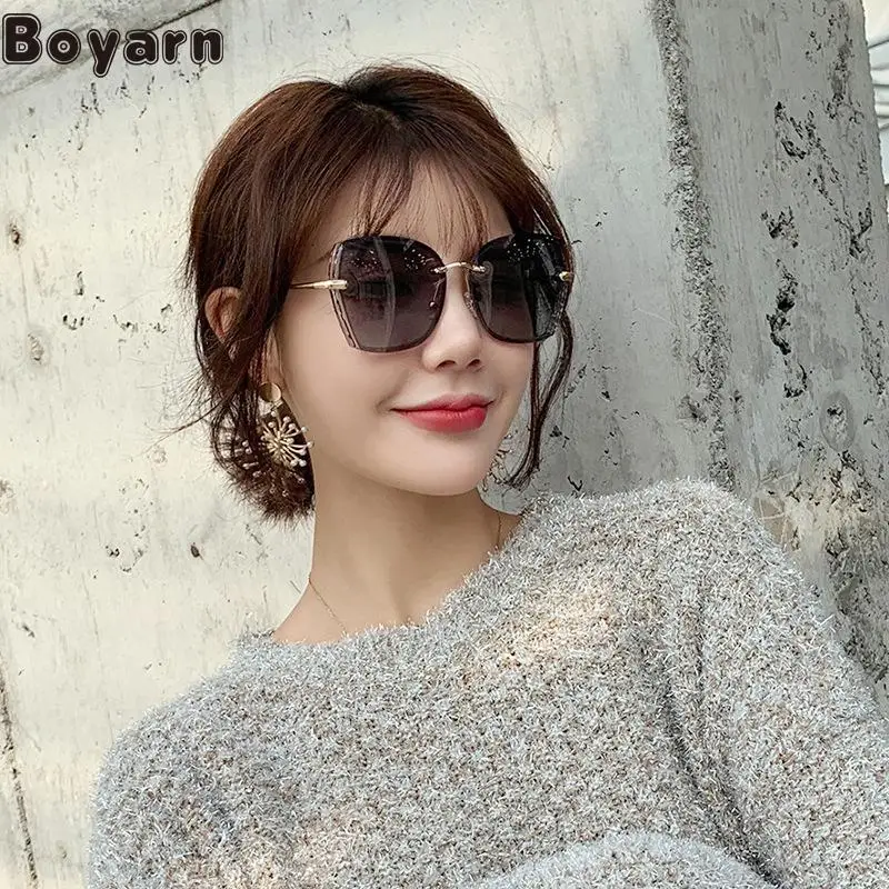 Boyarn 2022 New Polarized Sunglasses Women's Fashion Net Red Same Frameless Sunglasses Fashion Korean Sunglasses
Boyarn 2022 New Polarized Sunglasses Women's Fashion Net Red Same Frameless Sunglasses Fashion Korean Sunglasses