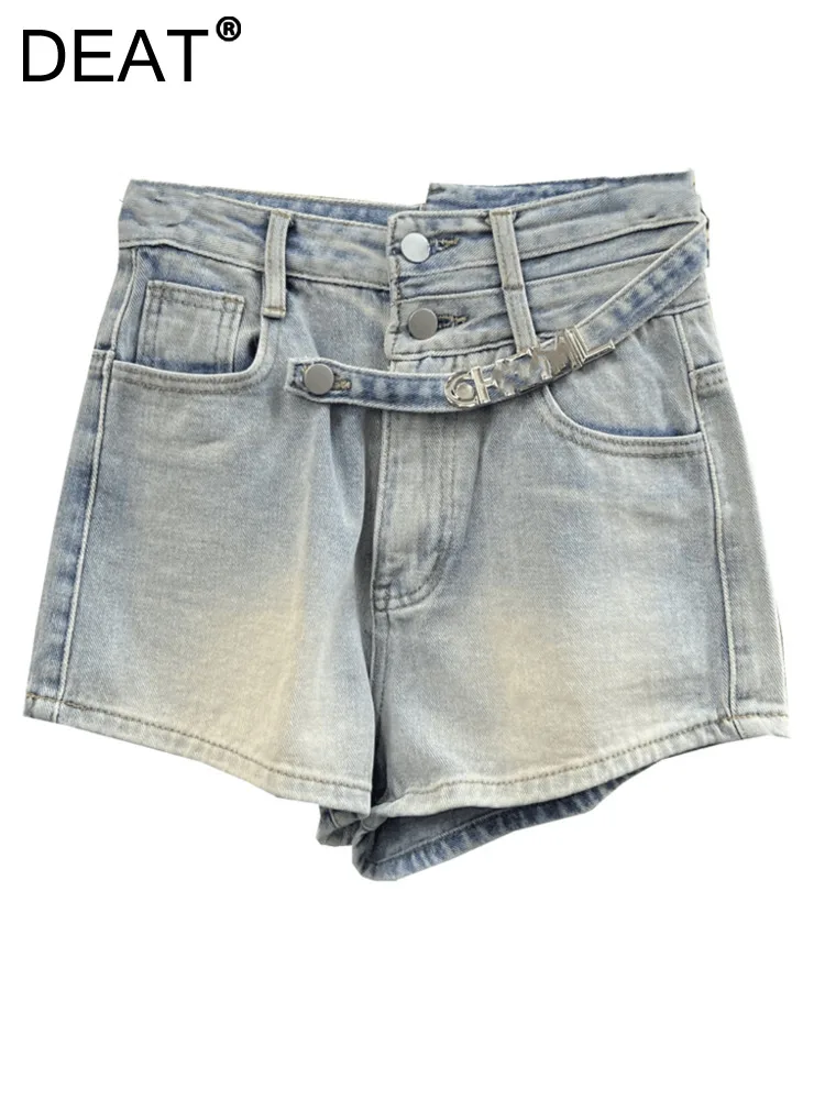 DEAT Fashion Women Denim Shorts Metal Spliced High Waist Pocket Button Loose Wide Leg Short Jeans Summer 2023 New Tide 17A8546
DEAT Fashion Women Denim Shorts Metal Spliced High Waist Pocket Button Loose Wide Leg Short Jeans Summer 2023 New Tide 17A8546