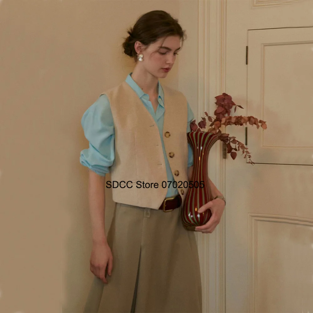 New in Outerwears Women's Suit Vest Slim Fit Single-breasted V-neck Sleeveless Jacket Custom Elegant Coat Zevity Traf Store Rarf
New in Outerwears Women's Suit Vest Slim Fit Single-breasted V-neck Sleeveless Jacket Custom Elegant Coat Zevity Traf Store Rarf