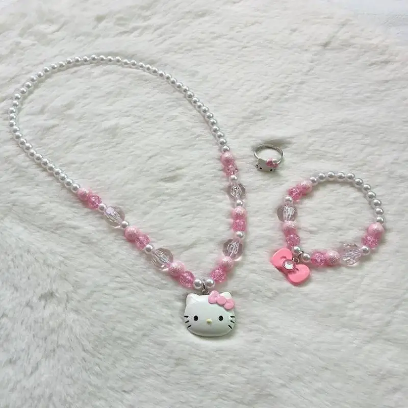 3 Pcs Kawaii Sanrio Hellokitty Pink Makes People Love Kitty Cat Necklace Bracelet Set Cool and Childlike Hot Girl Soft Girl
3 Pcs Kawaii Sanrio Hellokitty Pink Makes People Love Kitty Cat Necklace Bracelet Set Cool and Childlike Hot Girl Soft Girl