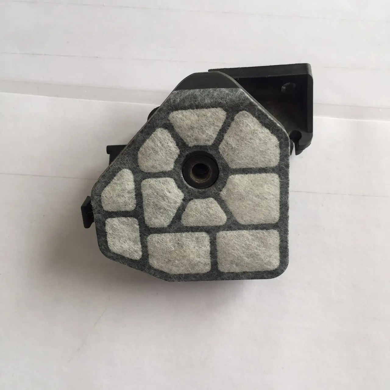 Air Filter Assembly For PARTNER Chainsaw P350S Plastic Black Part Replacement Garden Cutter Accessories
Air Filter Assembly For PARTNER Chainsaw P350S Plastic Black Part Replacement Garden Cutter Accessories