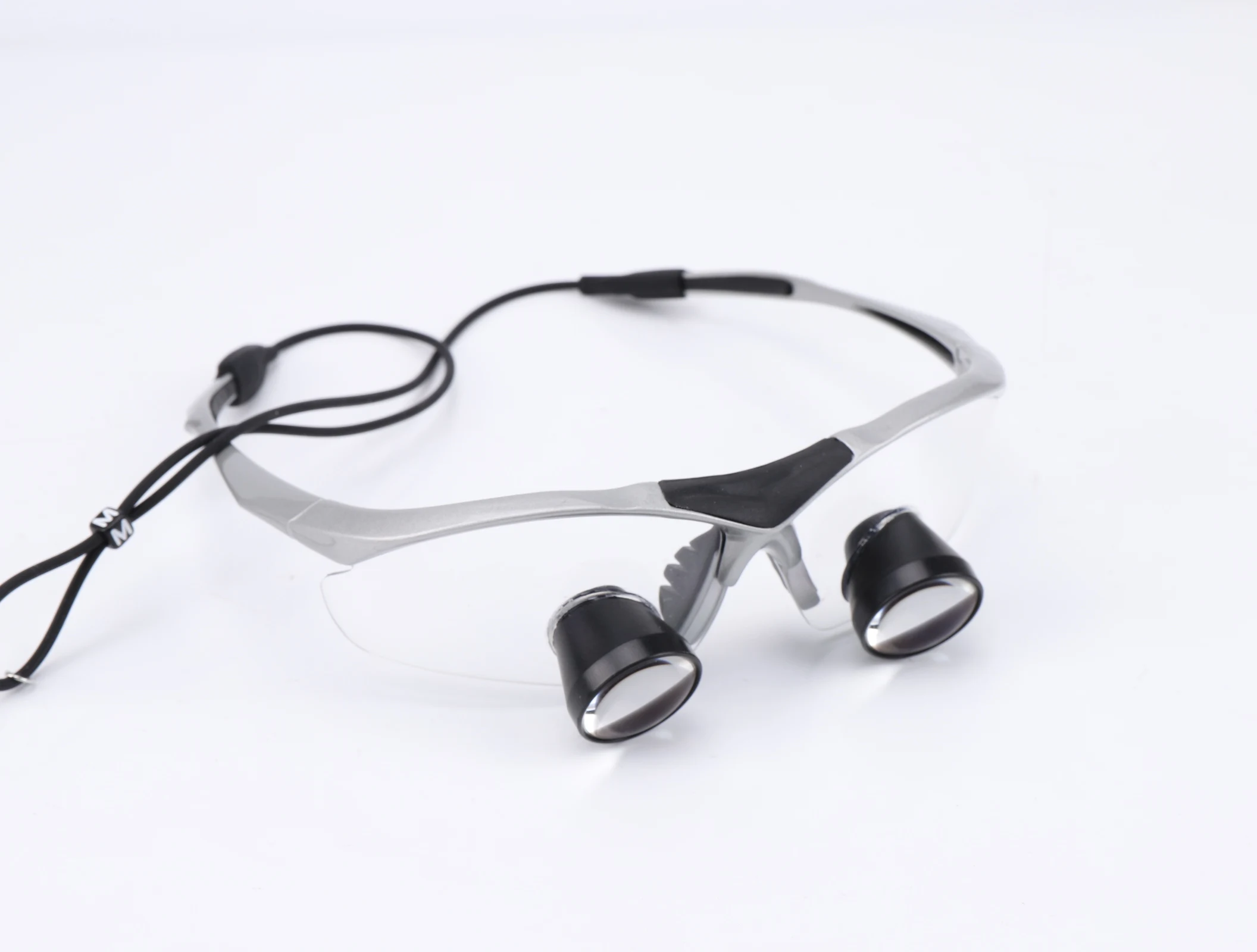 Dental Loupes 2.5X Magnifying Glass Dental Optical Loupes Magnifying Glass Embedded Dental Magnifying Glass
Dental Loupes 2.5X Magnifying Glass Dental Optical Loupes Magnifying Glass Embedded Dental Magnifying Glass