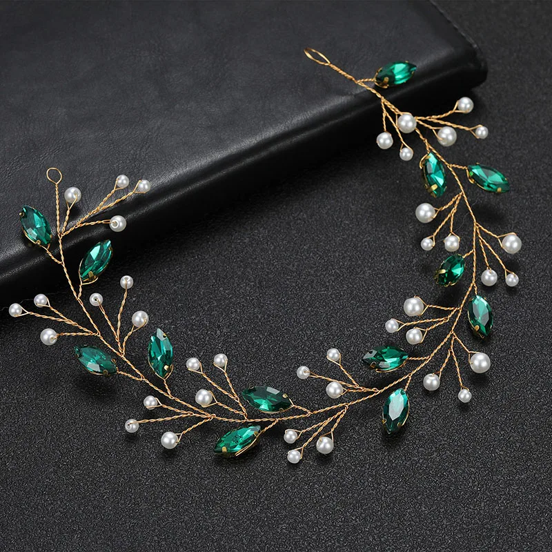 Floralbride Handmade Trendy Alloy Green Blue Opal Crystal Bridal Headband Hair comb Pins Wedding Headpieces Women Girl Jewelry
Floralbride Handmade Trendy Alloy Green Blue Opal Crystal Bridal Headband Hair comb Pins Wedding Headpieces Women Girl Jewelry