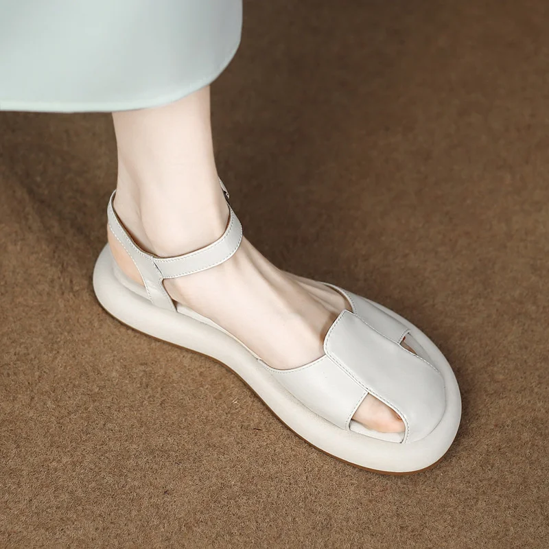 French Sandals For Women Summer 2023 New Simple Outwear With Skirt Flat Bottom Super Immortal Baotou Fashion Sandals For Women
French Sandals For Women Summer 2023 New Simple Outwear With Skirt Flat Bottom Super Immortal Baotou Fashion Sandals For Women