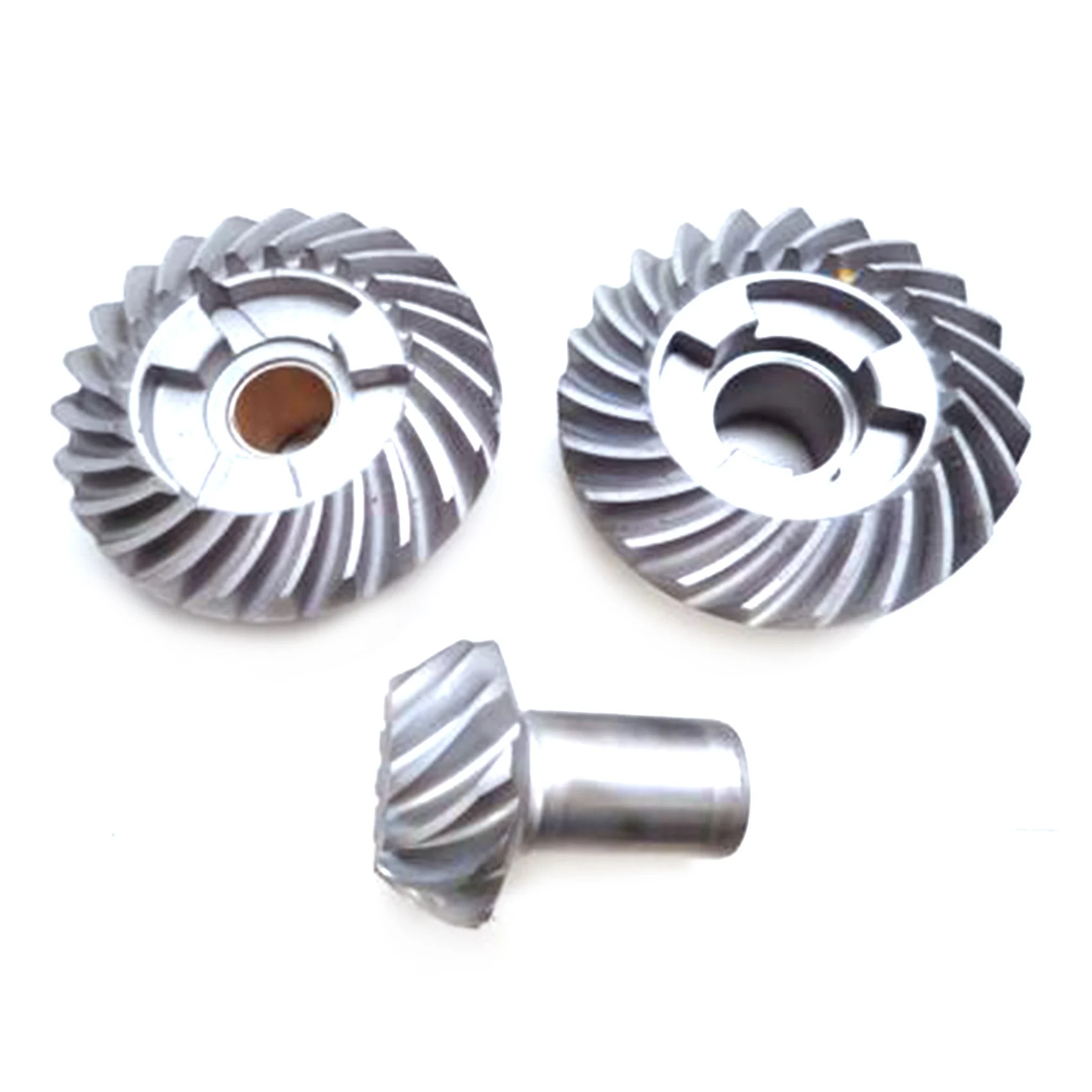 Gear Set Reverse Gear 57521-96312 Forward Gear 57510-96312 Pinion Gear 57311-96310 for Suzuki 20-30HP DT20 DT25 DT30
Gear Set Reverse Gear 57521-96312 Forward Gear 57510-96312 Pinion Gear 57311-96310 for Suzuki 20-30HP DT20 DT25 DT30