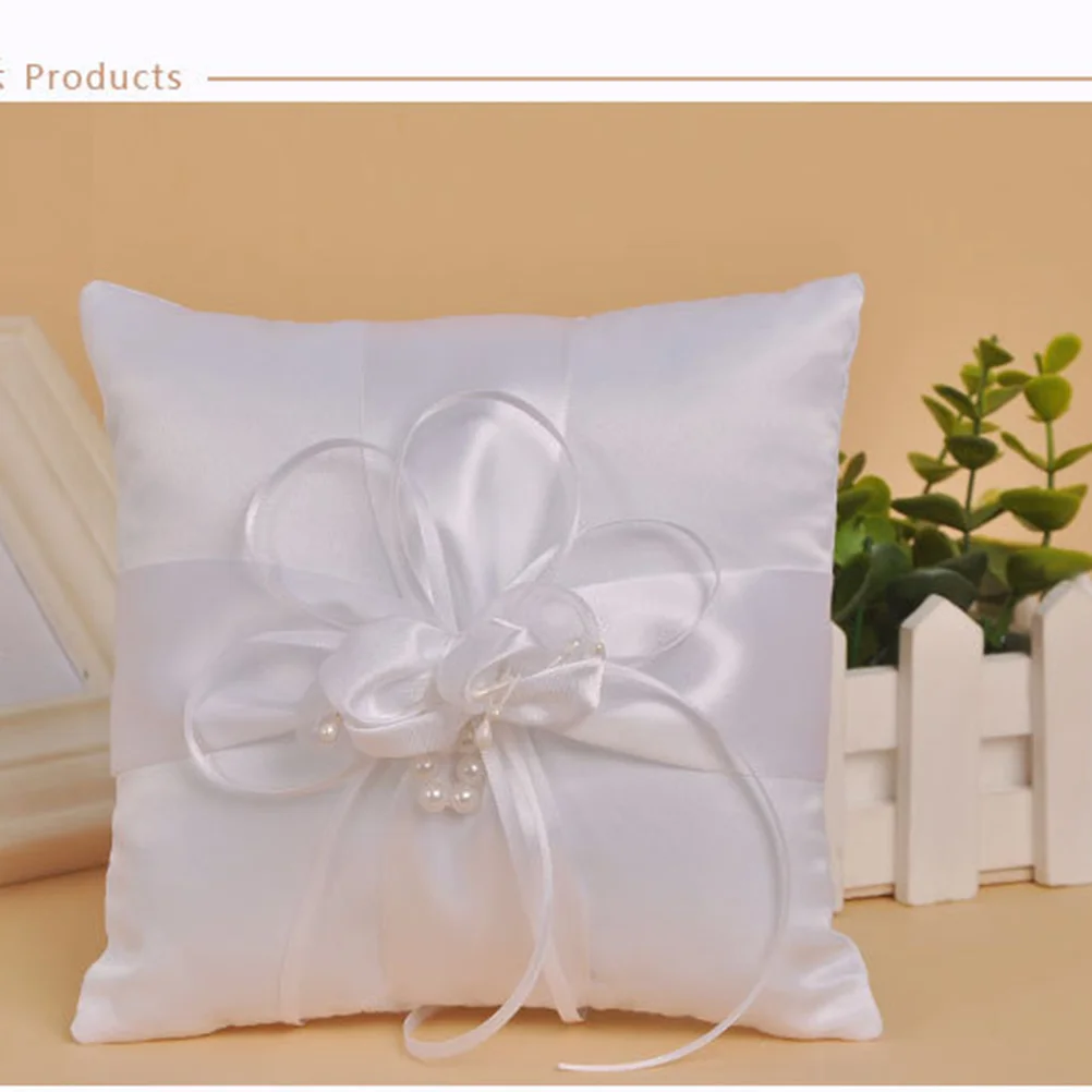 White Garland Wedding Ring Bearer Pillow Pillows Cushion Wreath European American
White Garland Wedding Ring Bearer Pillow Pillows Cushion Wreath European American