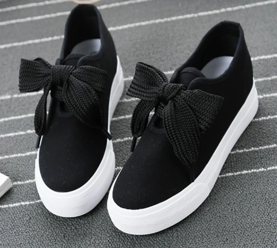 White Canvas Shoes Women Classic Low Top Flat Casual Shoes Fashion Solid Color Leisure Cloth Shoes Woman Sneakers Size 34-40
White Canvas Shoes Women Classic Low Top Flat Casual Shoes Fashion Solid Color Leisure Cloth Shoes Woman Sneakers Size 34-40