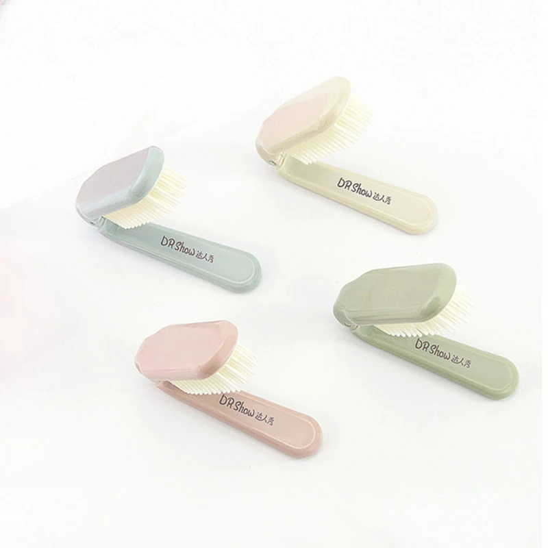 Korean Version of The New Portable Mini Travel Folding Comb Daily Soft Comb Massage Comb Hairdressing Plastic Comb Female
Korean Version of The New Portable Mini Travel Folding Comb Daily Soft Comb Massage Comb Hairdressing Plastic Comb Female