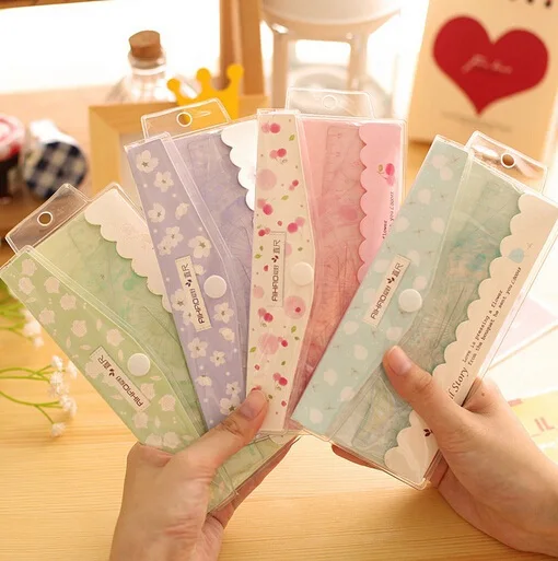 4 pcs/set Floral Style Ruler Stationery Set Office School Student Metric Tool drawing Plastic Ruler Set Material Escolar
4 pcs/set Floral Style Ruler Stationery Set Office School Student Metric Tool drawing Plastic Ruler Set Material Escolar