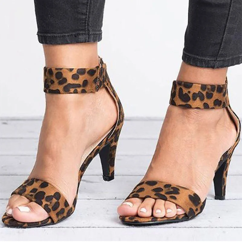 Fashion Women Sandals Shoes Open Toe Sandals For Women Comfortable Shoes Woman Black High Heel Beach Pumps Female Outdoor Shoes
Fashion Women Sandals Shoes Open Toe Sandals For Women Comfortable Shoes Woman Black High Heel Beach Pumps Female Outdoor Shoes