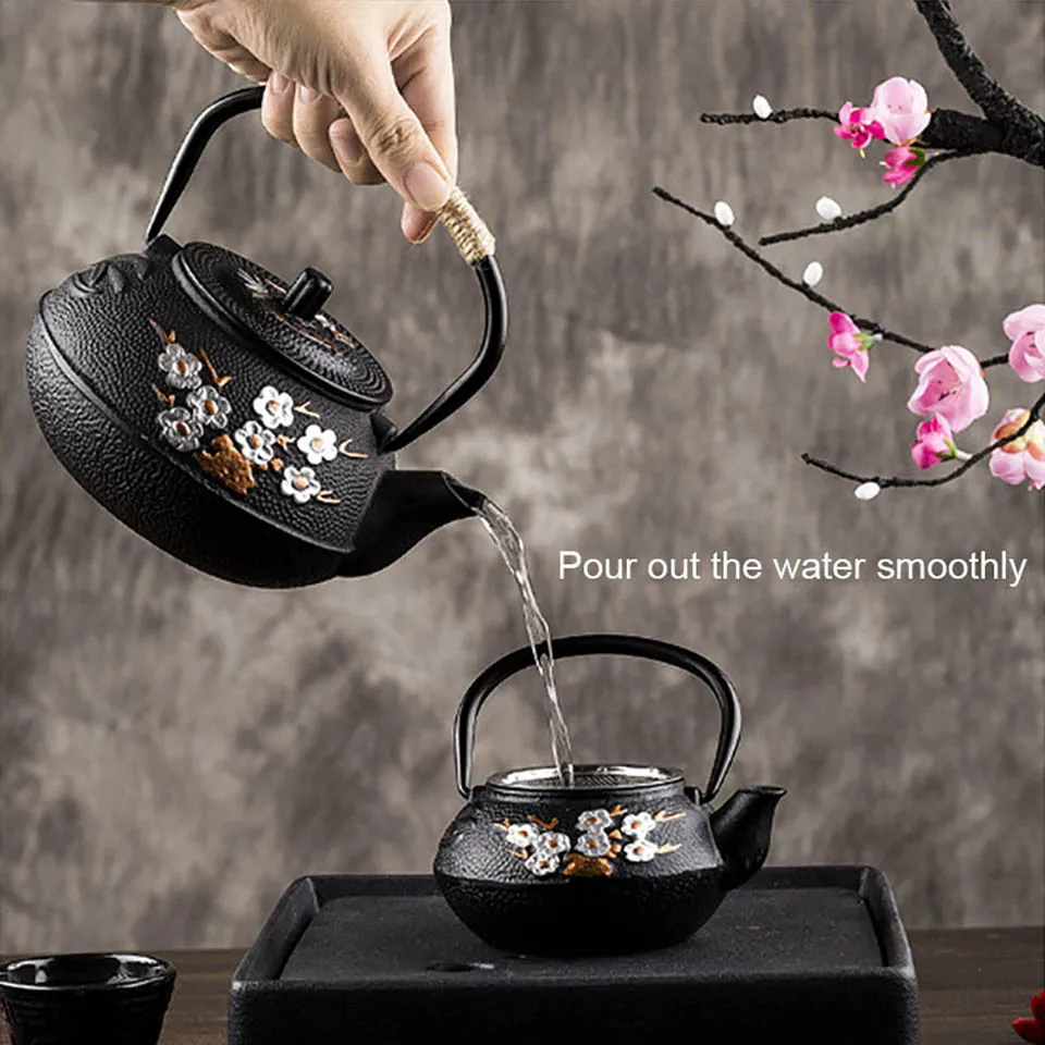 

800ML Japanese Cast Iron Teapot With Stainless Steel Infuser Strainer Plum Blossom Cast Iron Tea Kettle For Boiling Water