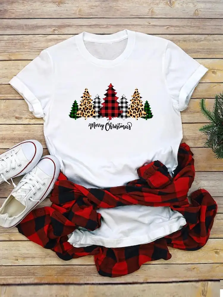 Женская футболка в клетку, с коротким рукавом и принтом леопарда 
Женская футболка в клетку, с коротким рукавом и принтом леопарда