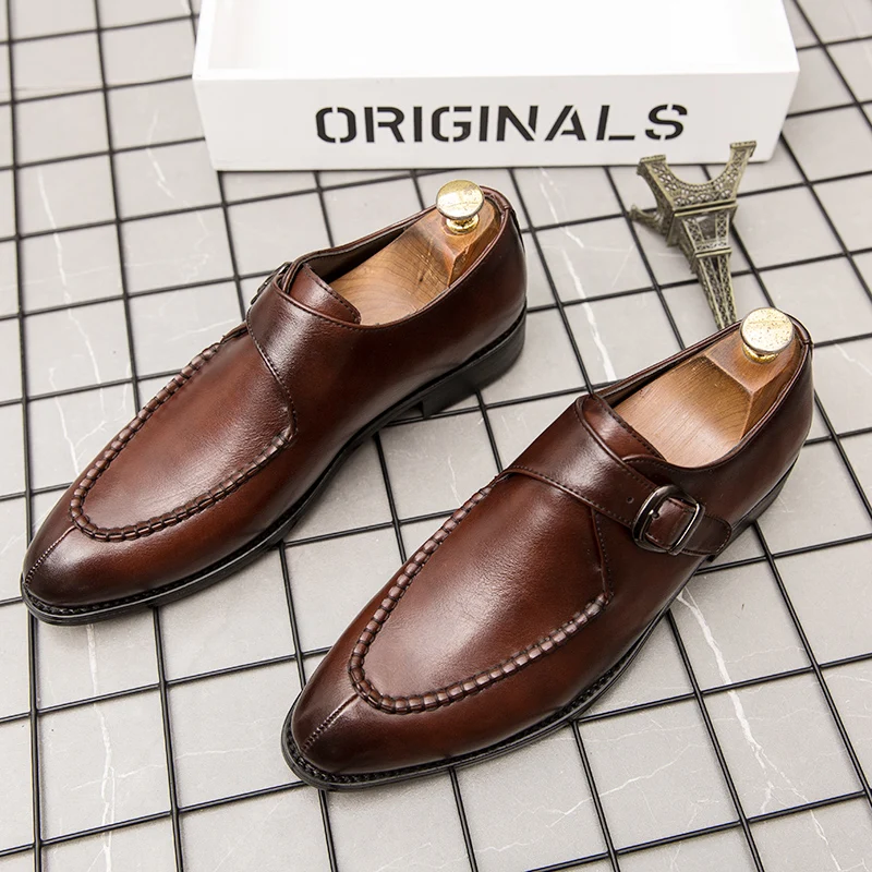 Men Classic Monk Shoes Solid Color PU Stitching Pointed Toe Low Heel Single Buckle Fashion Business Casual Party Dress Shoes
Men Classic Monk Shoes Solid Color PU Stitching Pointed Toe Low Heel Single Buckle Fashion Business Casual Party Dress Shoes