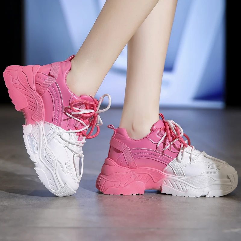 Женские спортивные кроссовки на платформе, повседневная обувь на среднем каблуке, на шнуровке, дизайнерская Уличная обувь для походов, осень
Женские спортивные кроссовки на платформе, повседневная обувь на среднем каблуке, на шнуровке, дизайнерская Уличная обувь для походов, осень
