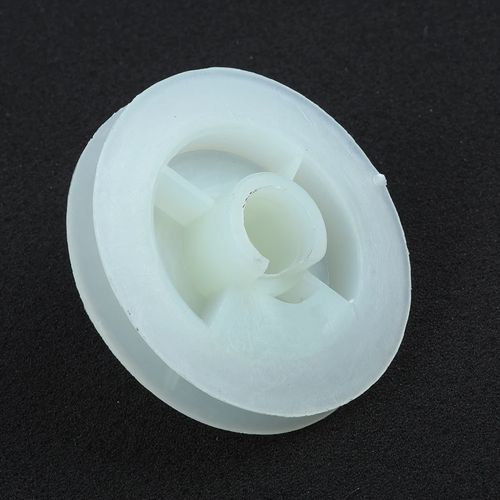 1pc Recoil Starter Start Pull Pulley For Chinese 4500 5200 5800 Chainsaw Recoil Starter Pulley Accessories
1pc Recoil Starter Start Pull Pulley For Chinese 4500 5200 5800 Chainsaw Recoil Starter Pulley Accessories
