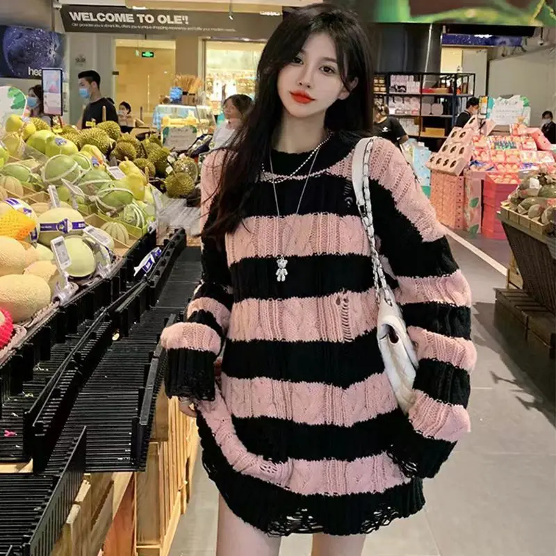 vintage sweater women cute pullover Y2K Harajuku graphics knitted ugly sweater men horizontal stripes black red gothic punk Y2K
vintage sweater women cute pullover Y2K Harajuku graphics knitted ugly sweater men horizontal stripes black red gothic punk Y2K