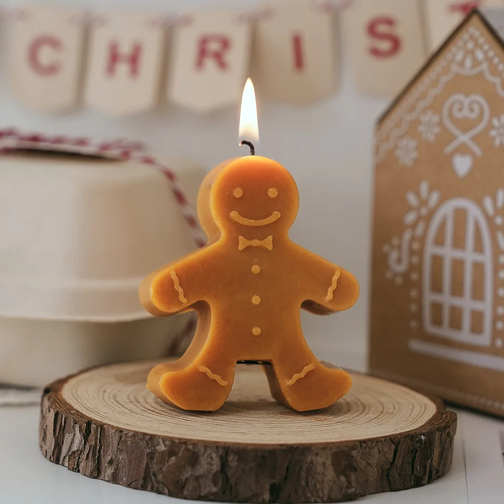 

Gingerbread Man Christmas Scented Candle Aromatherapy Creative Festive Atmosphere Decoration Small Ornaments Home Decoration