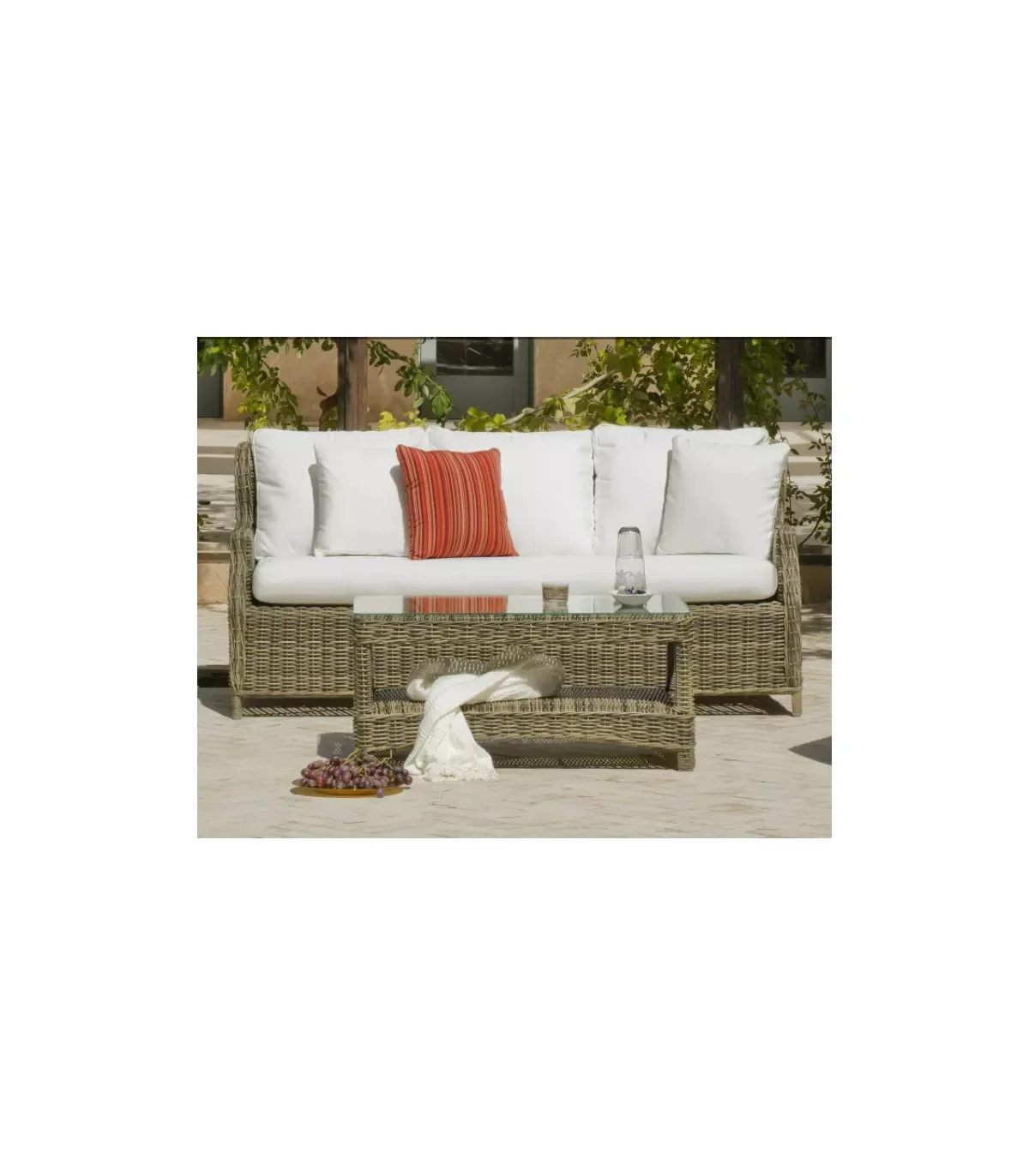 Outdoor upholstery sofa 3 seater terrace garden medulla Borsalino-43 with cushions in finishes
Outdoor upholstery sofa 3 seater terrace garden medulla Borsalino-43 with cushions in finishes