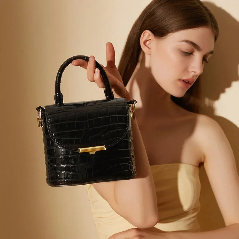 

Small Bag Women's 2023 New Banquet Bag Genuine Leather Crocodile Pattern Hourglass Bag Shoulder Crossbody Mini Handbag