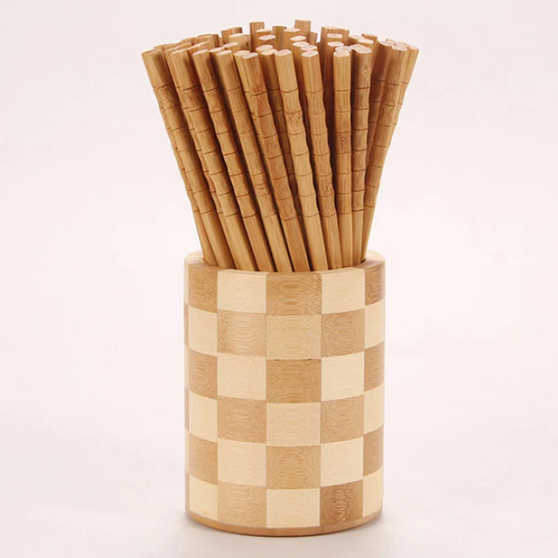 2 Pairs Handmade Natural Bamboo Wood Chopsticks Healthy Chinese Carbonization Chop Sticks Reusable Sushi Food Stick Tableware
2 Pairs Handmade Natural Bamboo Wood Chopsticks Healthy Chinese Carbonization Chop Sticks Reusable Sushi Food Stick Tableware
