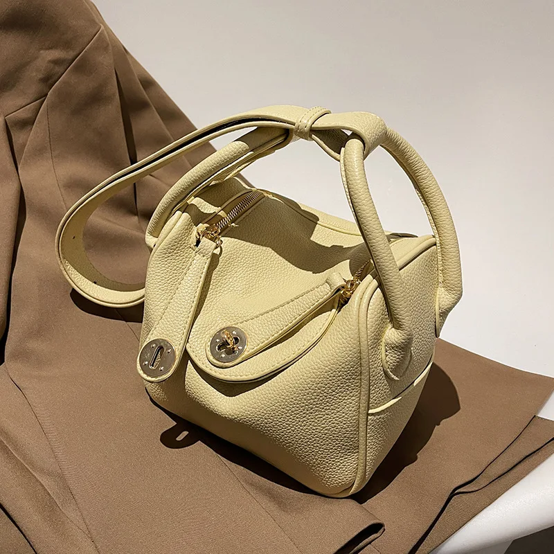 Bucket Women's Bag 2022 Trend Pu Leather Crossbody Bags for Women Soft Solid Color Luxury Designer Handbag Female Woman Handbags
Bucket Women's Bag 2022 Trend Pu Leather Crossbody Bags for Women Soft Solid Color Luxury Designer Handbag Female Woman Handbags
