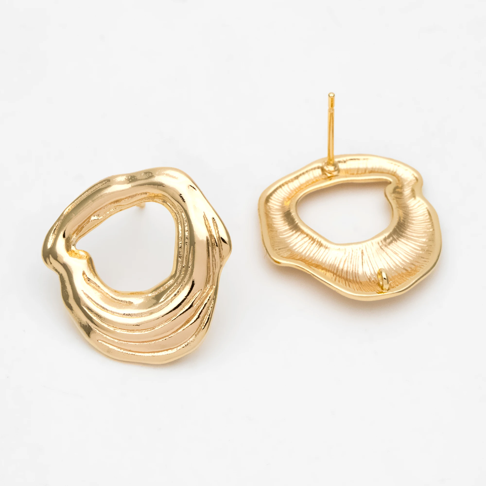 10pcs Irregular Earring Posts, 18K Gold Plated Brass, Stud Earring Components (GB-3320)
10pcs Irregular Earring Posts, 18K Gold Plated Brass, Stud Earring Components (GB-3320)