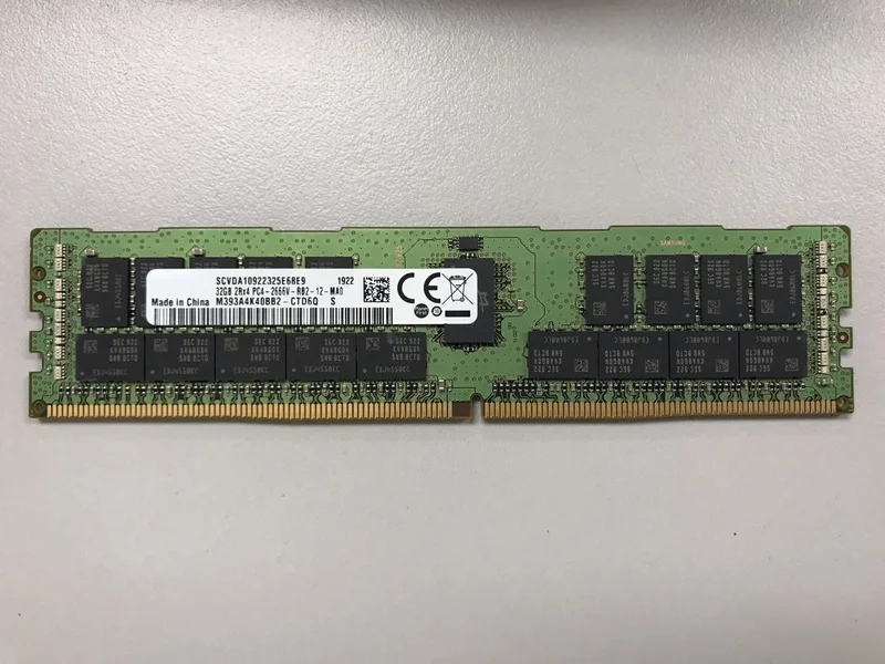 RAM 32G 2666 DDR4 REG ECC Серверная память M393A4K40CB2-CTD7Y/6Q
RAM 32G 2666 DDR4 REG ECC Серверная память M393A4K40CB2-CTD7Y/6Q