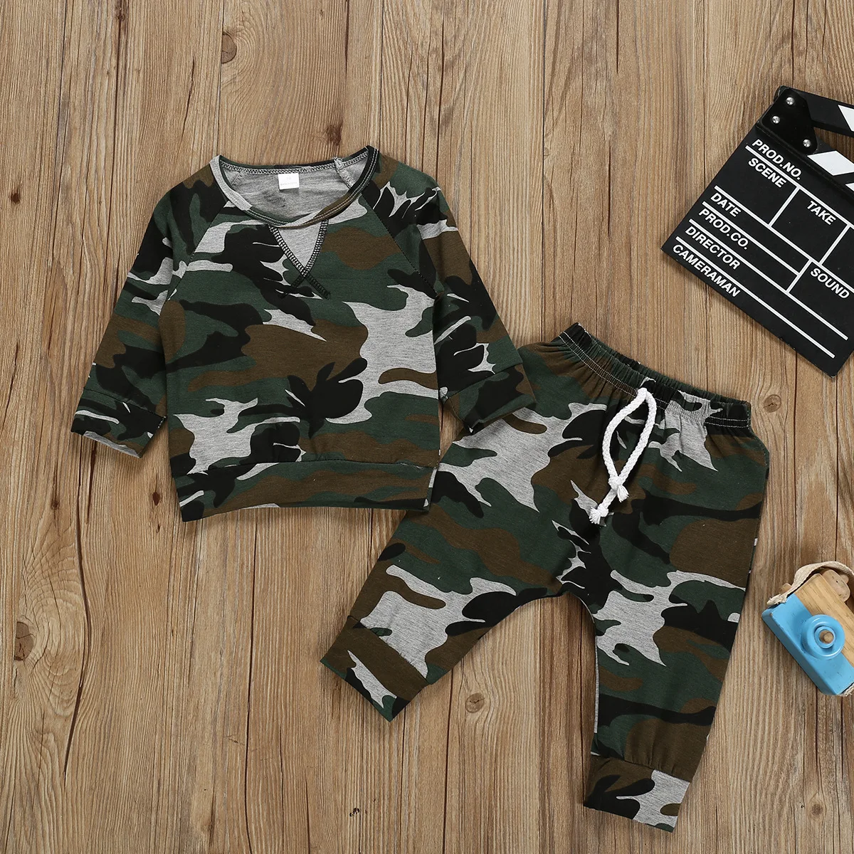 Newborn Boys Outfit Set Autumn Boys' Long Sleeved Camouflage T-Shirt Top Harlan Pants Two-piece Set Boys Clothes
Newborn Boys Outfit Set Autumn Boys' Long Sleeved Camouflage T-Shirt Top Harlan Pants Two-piece Set Boys Clothes