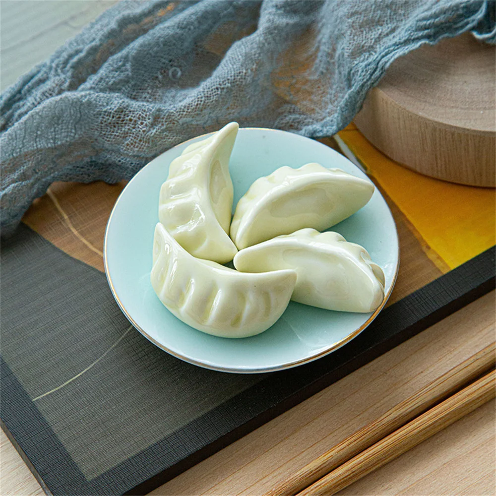 Kitchen Accessories Dumpling Chopsticks Rack Personalized Chopstick Rest Tableware Ceramic Chopsticks Rack 1pcs Household Lovely
Kitchen Accessories Dumpling Chopsticks Rack Personalized Chopstick Rest Tableware Ceramic Chopsticks Rack 1pcs Household Lovely