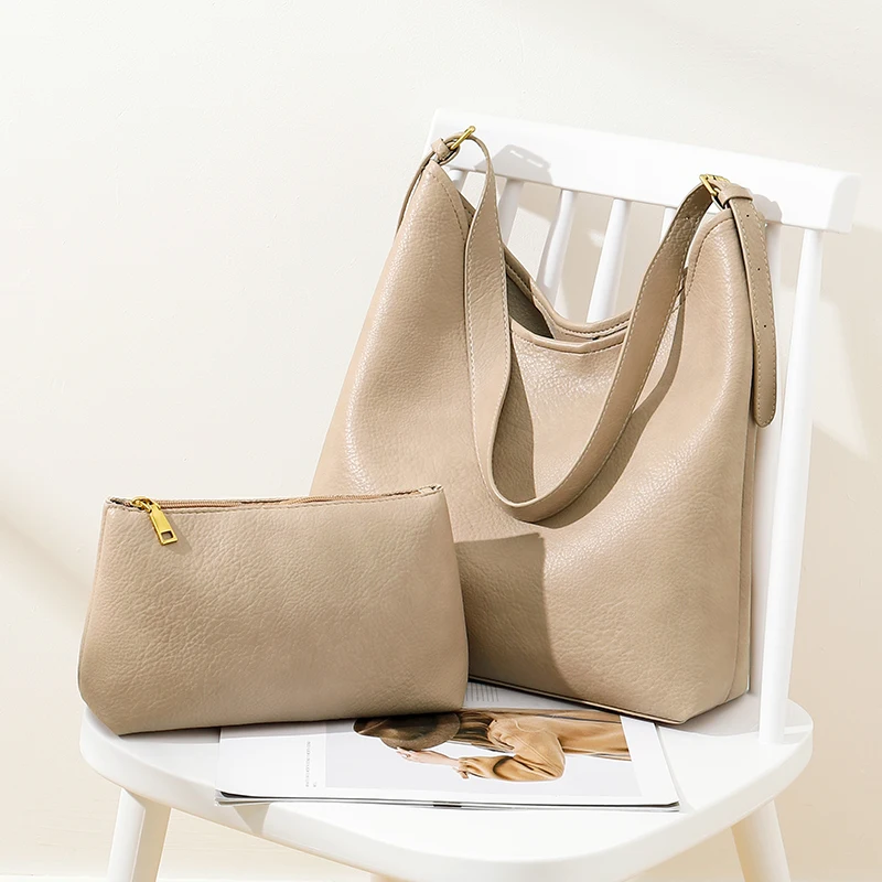 Retro Pu Leather Mother And Child Tote Bag Handbags Ladies Literary Large-Capacity Shoulder Bag
Retro Pu Leather Mother And Child Tote Bag Handbags Ladies Literary Large-Capacity Shoulder Bag