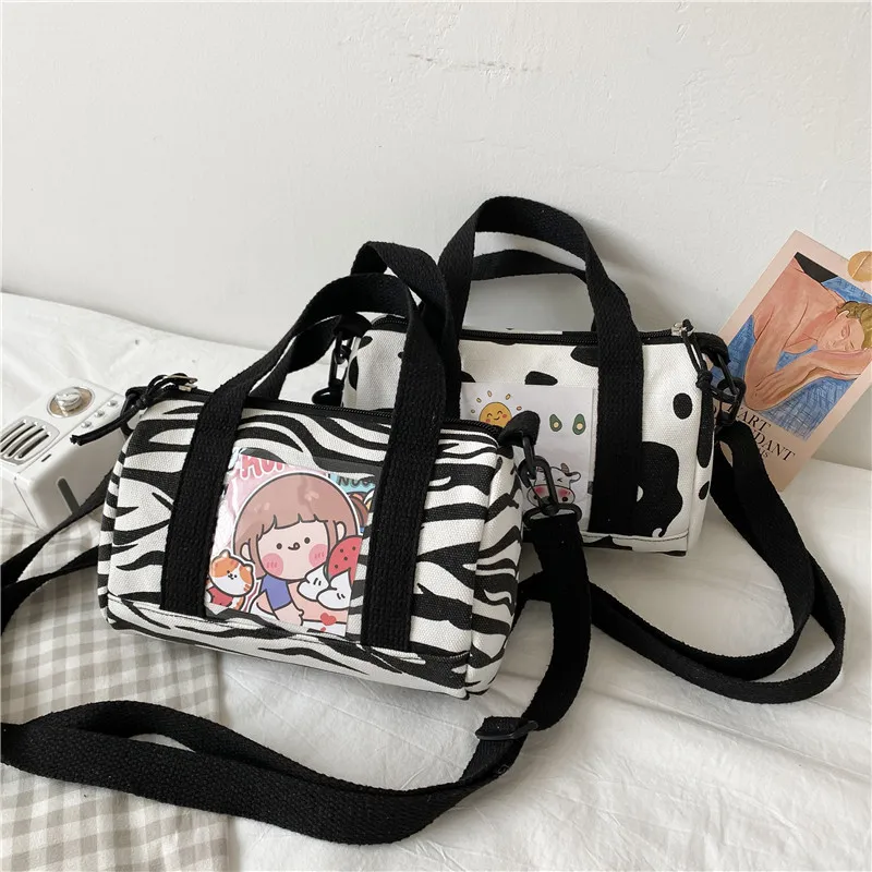 Milk Cow Pattern Canvas Bag Female 2022 New Fashion Plaid Boston Crossbody Bag With A Hundred Mini Handbag
Milk Cow Pattern Canvas Bag Female 2022 New Fashion Plaid Boston Crossbody Bag With A Hundred Mini Handbag