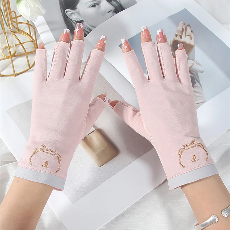 1Pair Manicure Gloves Anti UV Manicure Gloves Protective Fingerless Manicure Manicure Tools LED Light Nail Dryer Radiant Hands
1Pair Manicure Gloves Anti UV Manicure Gloves Protective Fingerless Manicure Manicure Tools LED Light Nail Dryer Radiant Hands