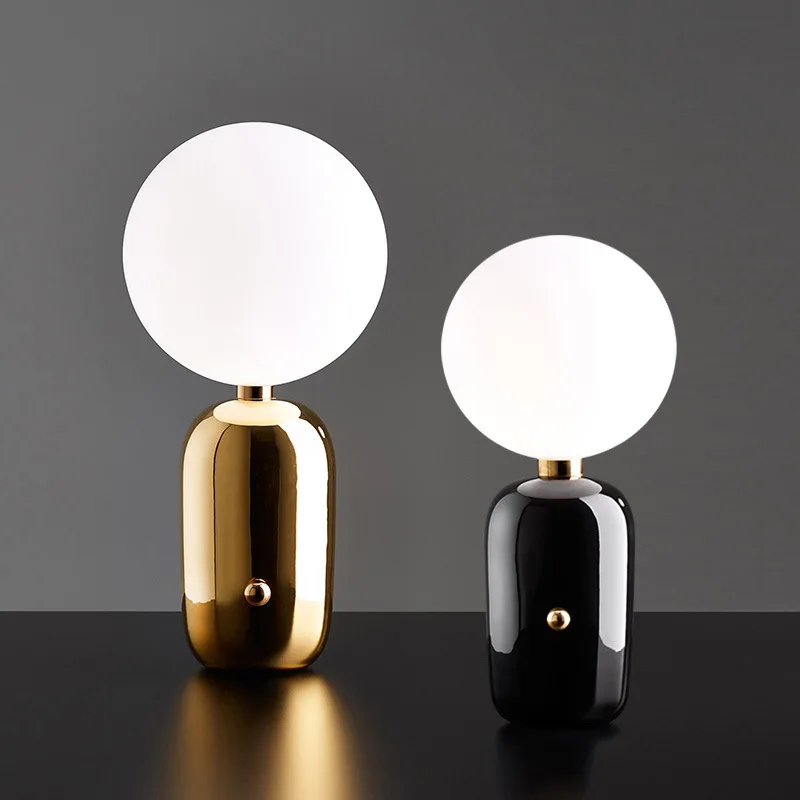 Nordic Table Lamp E27 Bulb Glass Lampshade for Bedroom Nightstand Living Room Hotel Office Cafe Hardware Plating Aballs Desk Lig
Nordic Table Lamp E27 Bulb Glass Lampshade for Bedroom Nightstand Living Room Hotel Office Cafe Hardware Plating Aballs Desk Lig