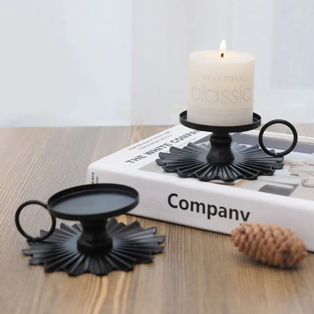 Craft Candelabra Romantic Dinner Party Supplies Wedding Ornament Candlestick Taper Pillar Vintage Metal Candle Holder
Craft Candelabra Romantic Dinner Party Supplies Wedding Ornament Candlestick Taper Pillar Vintage Metal Candle Holder