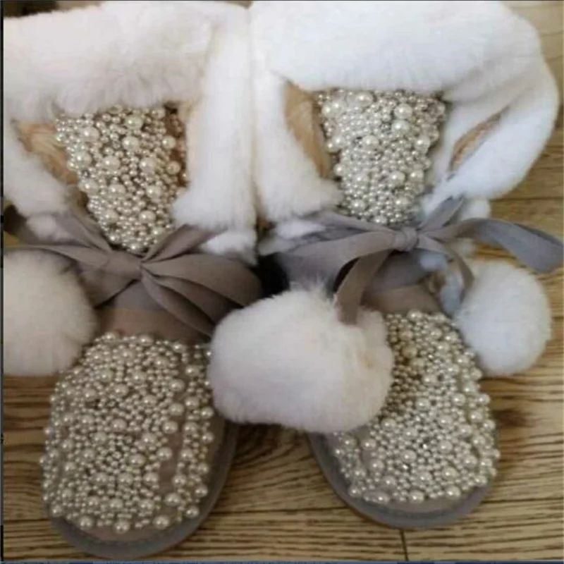 Handmade fur ball leather rhinestone pearl three-dimensional flower rabbit fur snow boots cute cotton shoes keep warm 35-44
Handmade fur ball leather rhinestone pearl three-dimensional flower rabbit fur snow boots cute cotton shoes keep warm 35-44