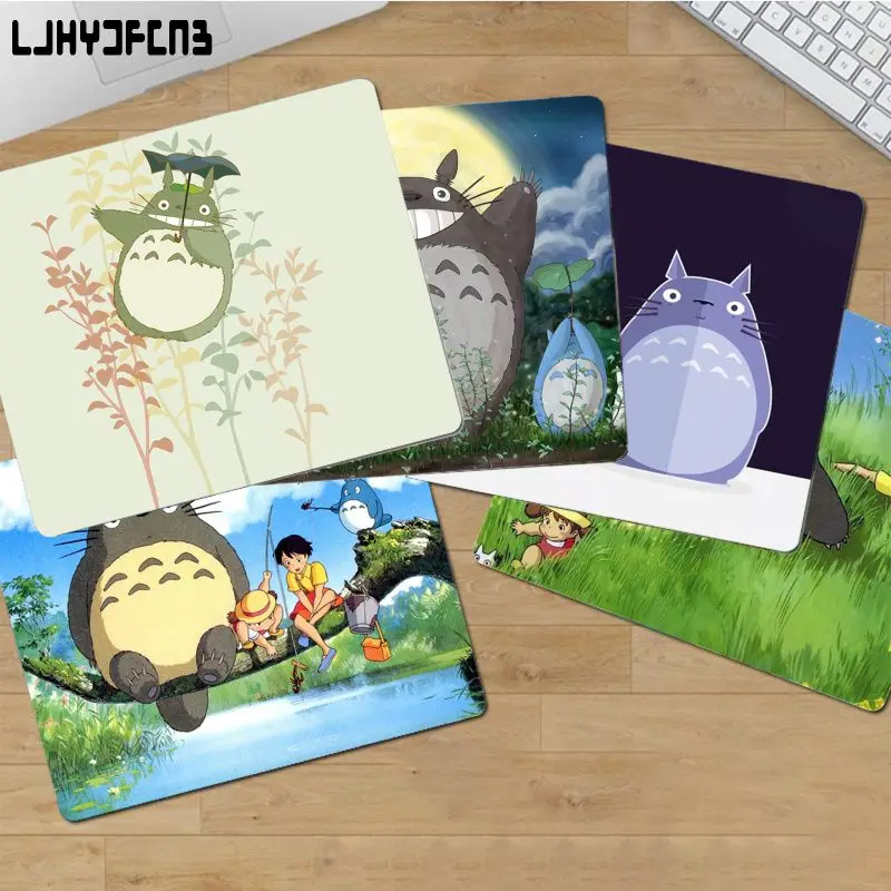 Totoro Mousepad Small Office Computer Desk Mat Table Keyboard Big Mouse Pad Laptop Cushion Non-slip Deskpad Home Decor
Totoro Mousepad Small Office Computer Desk Mat Table Keyboard Big Mouse Pad Laptop Cushion Non-slip Deskpad Home Decor
