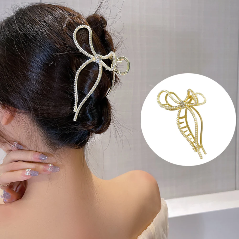 Spring 2022 Alloy Inlaid Pearl Bow Large Grab Clip Sweet Girly Simple Student Shark Clip Hair Volume Multi-issue Card
Spring 2022 Alloy Inlaid Pearl Bow Large Grab Clip Sweet Girly Simple Student Shark Clip Hair Volume Multi-issue Card