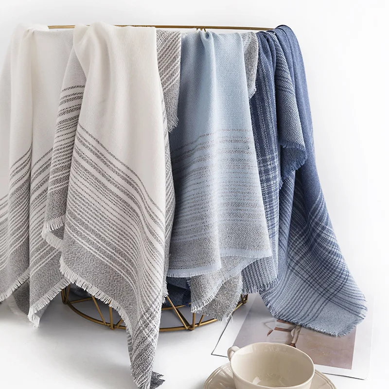 Striped Tassels Retro Cashmere Scarf Female Winter Commuting Cold Neck Scarf Simple And Elegant Warm Soft And Comfortable Shawl
Striped Tassels Retro Cashmere Scarf Female Winter Commuting Cold Neck Scarf Simple And Elegant Warm Soft And Comfortable Shawl