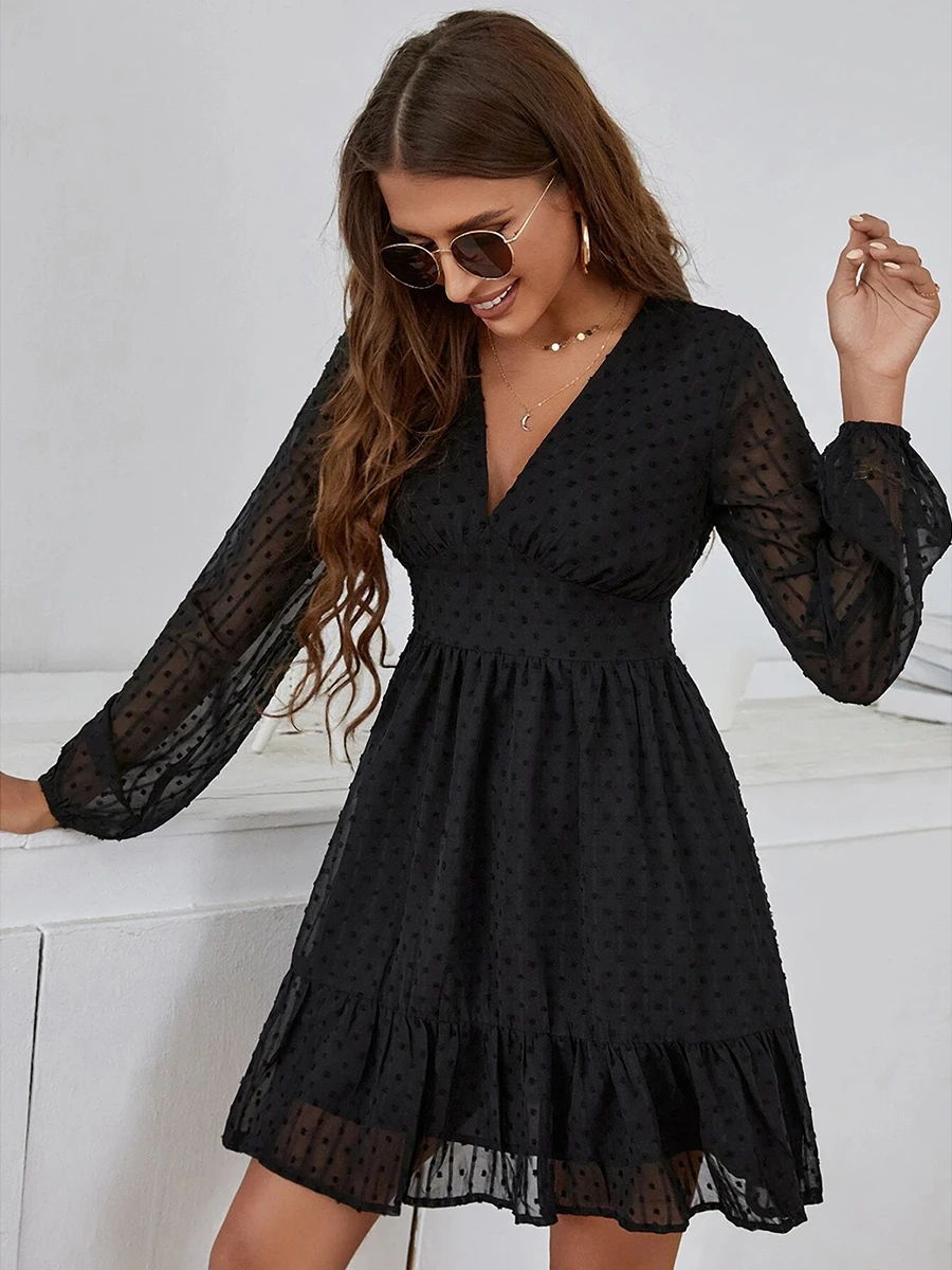 Women s Elegant Swiss Dot Long Sleeve V-Neck A-line Dress with High Waist - Perfect for Spring and Fall Casual Wear
Women s Elegant Swiss Dot Long Sleeve V-Neck A-line Dress with High Waist - Perfect for Spring and Fall Casual Wear