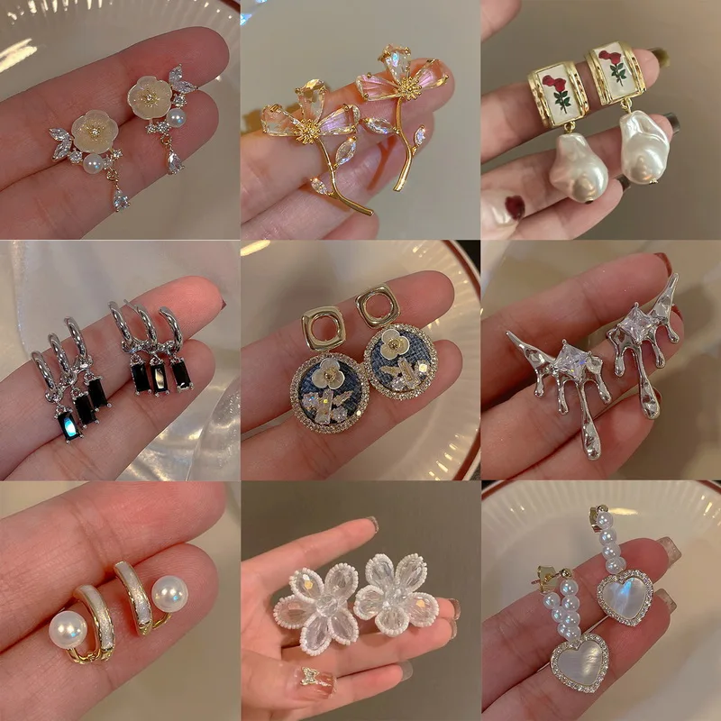 French Vintage Luxury Earrings Fashion Elegant Women Rose Heart Pearl Zircon Ear Studs Versatile Retro Stud Earring Jewelry Gift
French Vintage Luxury Earrings Fashion Elegant Women Rose Heart Pearl Zircon Ear Studs Versatile Retro Stud Earring Jewelry Gift