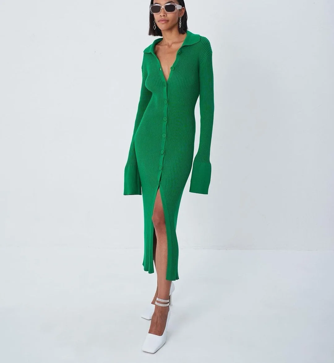 Women Maxi Knitted Dresses Elegant Solid Bodycon Long Sleeve Sweater Dress 2022 Spring Office Lady Sexy Chic Dresses
Women Maxi Knitted Dresses Elegant Solid Bodycon Long Sleeve Sweater Dress 2022 Spring Office Lady Sexy Chic Dresses