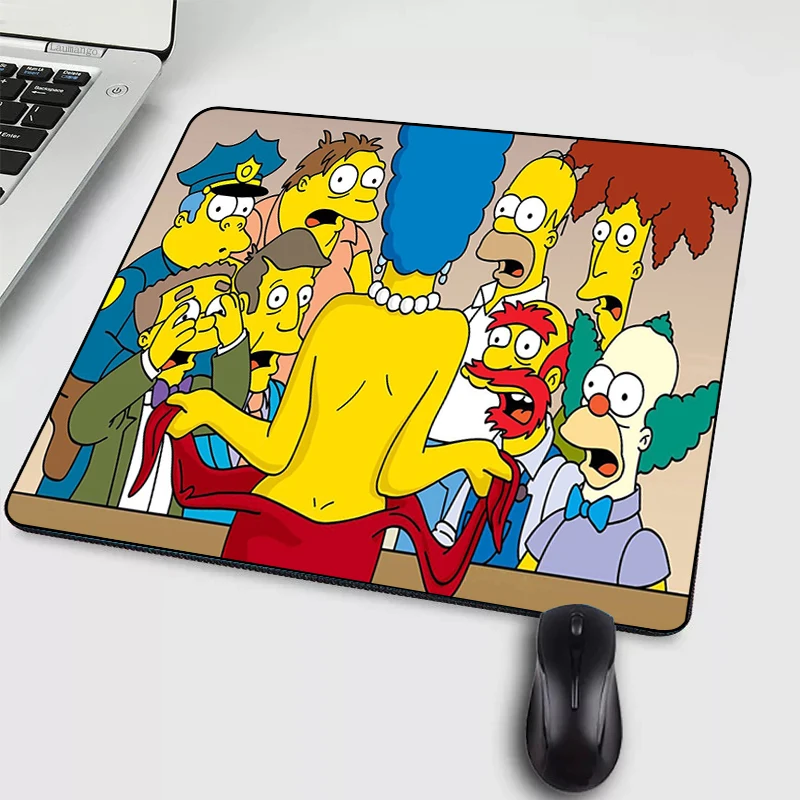 Черный маленький мультяшный коврик Simpsons-s коврик для мышки с аниме скоростной игровой коврик для ПК Kawaii Настольный коврик для ноутбука игро...
Черный маленький мультяшный коврик Simpsons-s коврик для мышки с аниме скоростной игровой коврик для ПК Kawaii Настольный коврик для ноутбука игро...