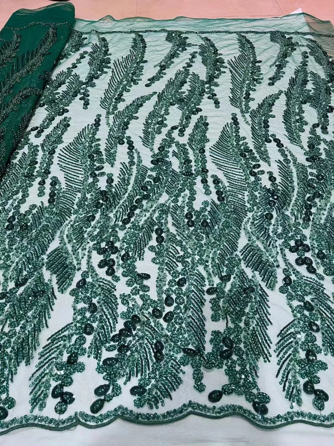 Green African Lace Fabric New Arrival 2022 high Quality purple Sequin Beaded Fabric Embroidery Lace Fabric for party dress
Green African Lace Fabric New Arrival 2022 high Quality purple Sequin Beaded Fabric Embroidery Lace Fabric for party dress