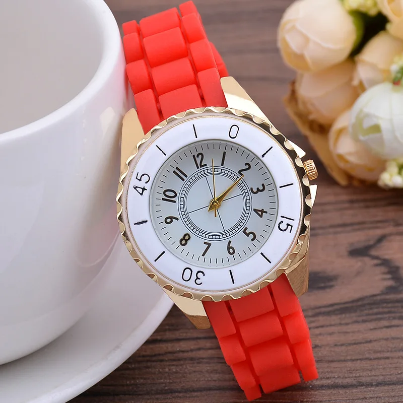 2022 New Decorative Genuine Casual Fashion Silicone Korean Student Women's Watch Temperament Classic Women's Quartz Watch
2022 New Decorative Genuine Casual Fashion Silicone Korean Student Women's Watch Temperament Classic Women's Quartz Watch
