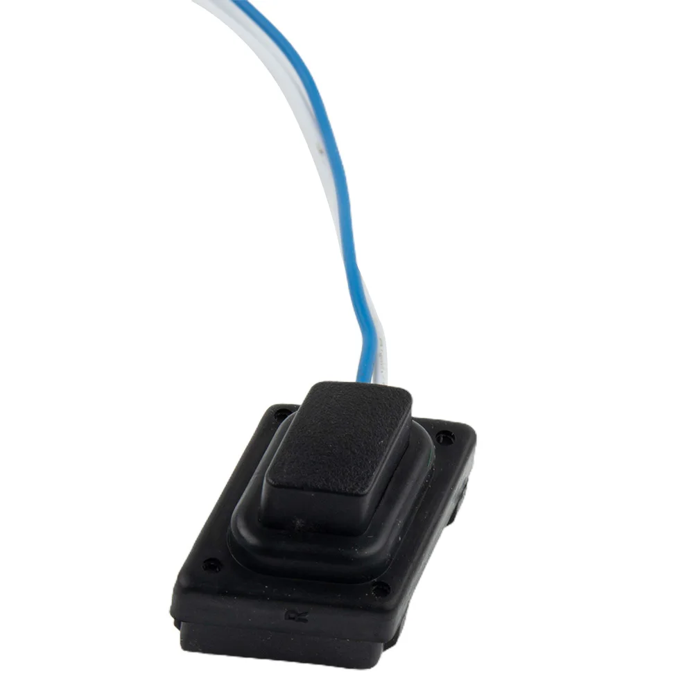 1/2x Handle Switch Button Switch Right Rubber 2017-2021 82661-D9710 Door Handle For Kia Sportage Front Brand New
1/2x Handle Switch Button Switch Right Rubber 2017-2021 82661-D9710 Door Handle For Kia Sportage Front Brand New
