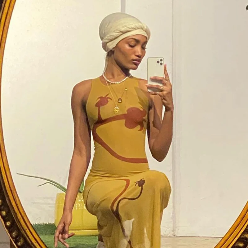 Women Sexy 2022 Dress Spring And Summer New Women's Mesh Printed Round Neck Logistics Sexy Perspective Slim Temperament Dress
Women Sexy 2022 Dress Spring And Summer New Women's Mesh Printed Round Neck Logistics Sexy Perspective Slim Temperament Dress