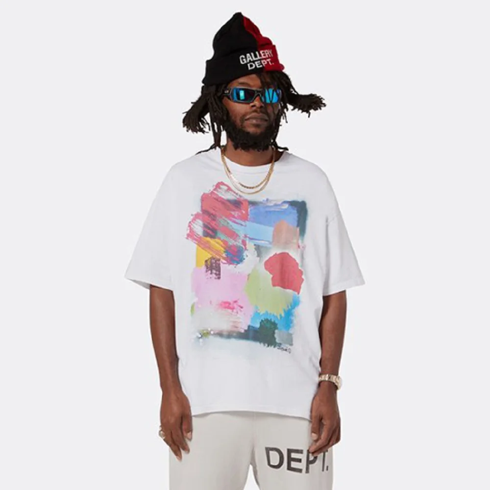 2022 galeria dept versão correta cor tinta pintura graffiti velho moda manga curta masculina e feminina solta camiseta
2022 galeria dept versão correta cor tinta pintura graffiti velho moda manga curta masculina e feminina solta camiseta