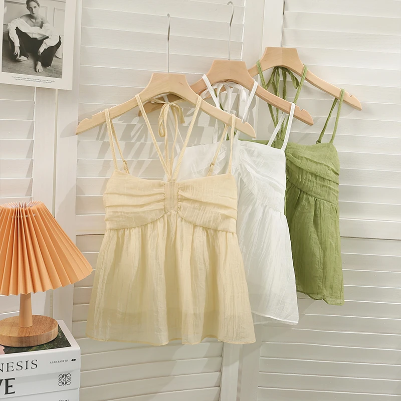 Топ женский плиссированный с открытыми плечами и лямками-бабочками
Топ женский плиссированный с открытыми плечами и лямками-бабочками