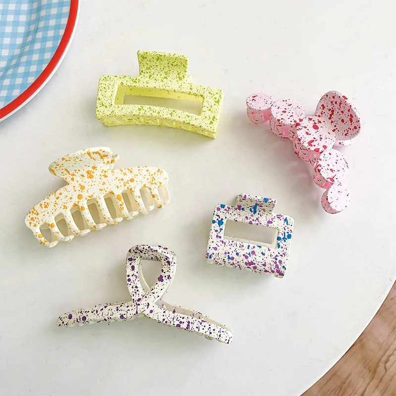 New Colorful Hair Claws Hair Clips for Women Girl Painting Acrylic Elegant Crab Ponytail Cute Headwear Hair Accessories
New Colorful Hair Claws Hair Clips for Women Girl Painting Acrylic Elegant Crab Ponytail Cute Headwear Hair Accessories
