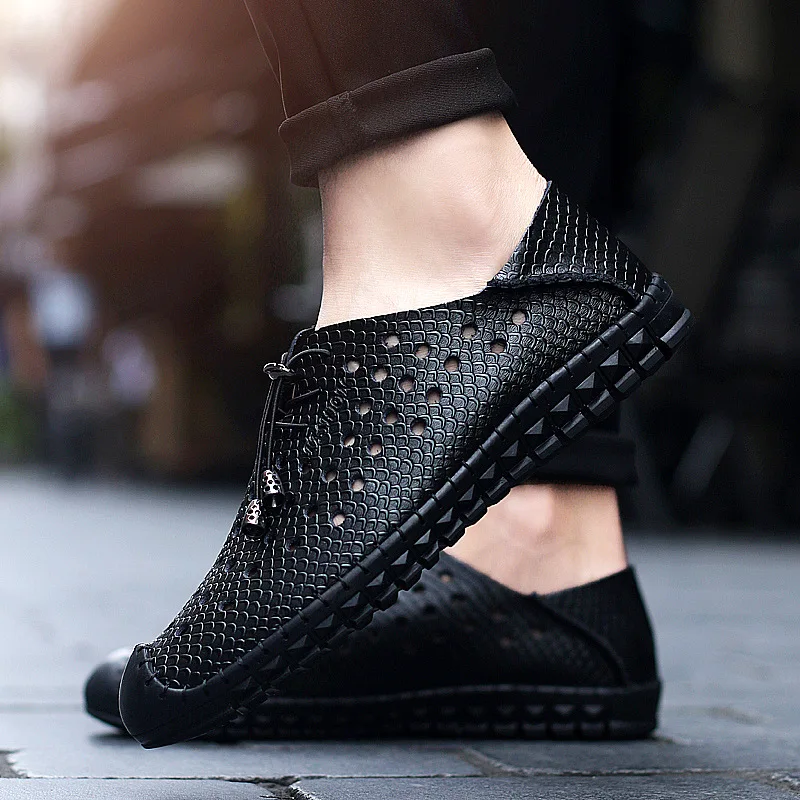 Sandals Men's Summer 2022 New Hollow Men's Casual Shoes Beach Shoes Baotou Breathable Slip-on Shoes All-match Cool
Sandals Men's Summer 2022 New Hollow Men's Casual Shoes Beach Shoes Baotou Breathable Slip-on Shoes All-match Cool